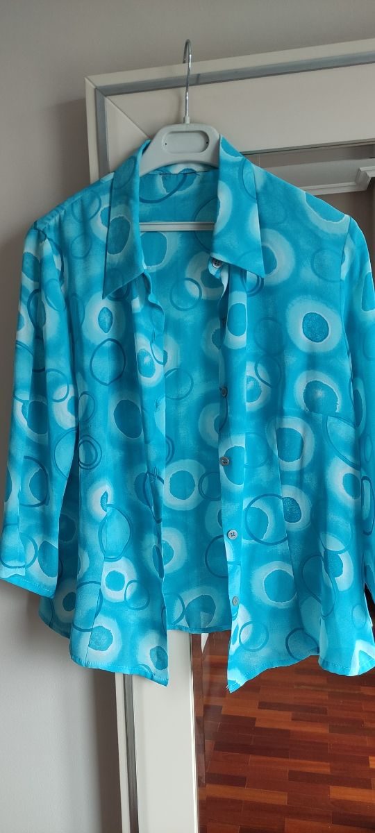 Camisa vintage. Blusa. Camisola.Camisa azulcamiset