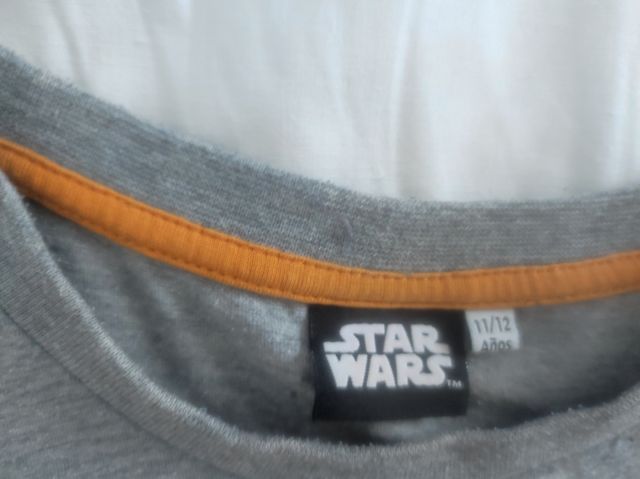 Camiseta manga larga Star wars. Talla 11-12