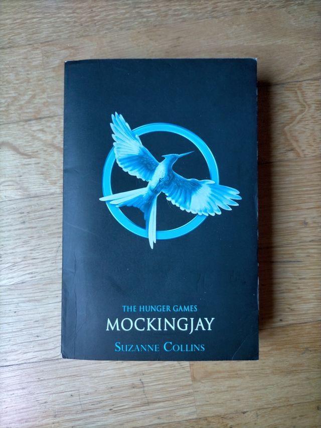 Mockingjay (en Inglés)