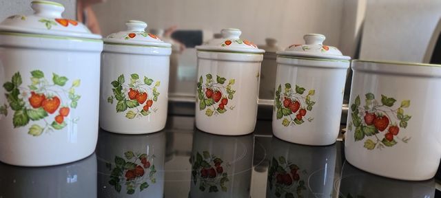 Tarros de cocina de porcelana inglesa. SOLIDARIO.