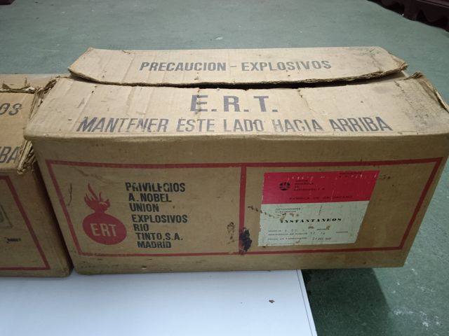 cajas vacias VINTAGE RIOTINTOaño72