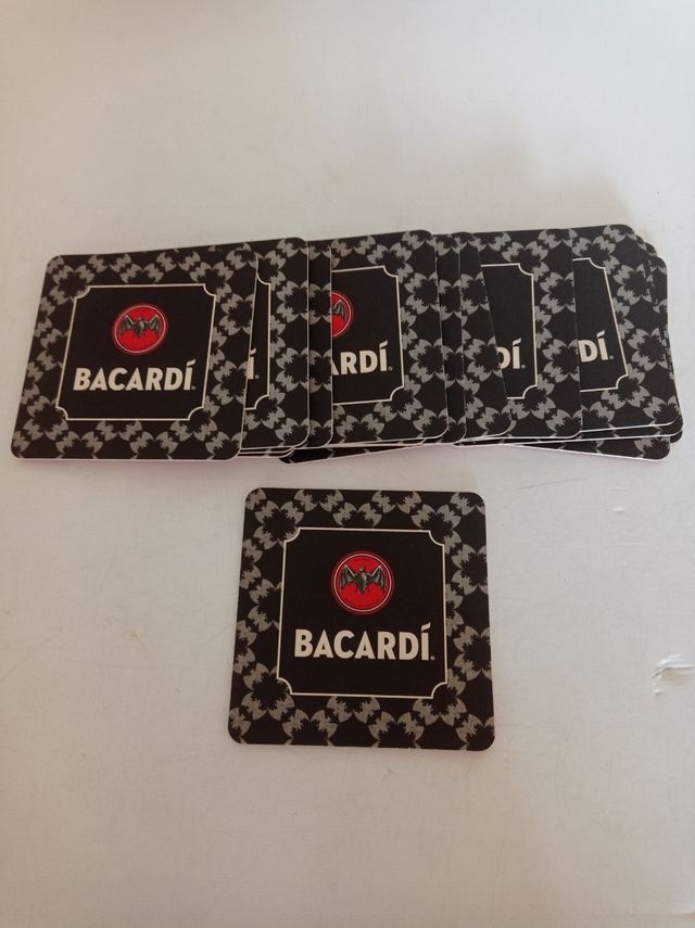 SOTTOBICCHIERI BACARDI.