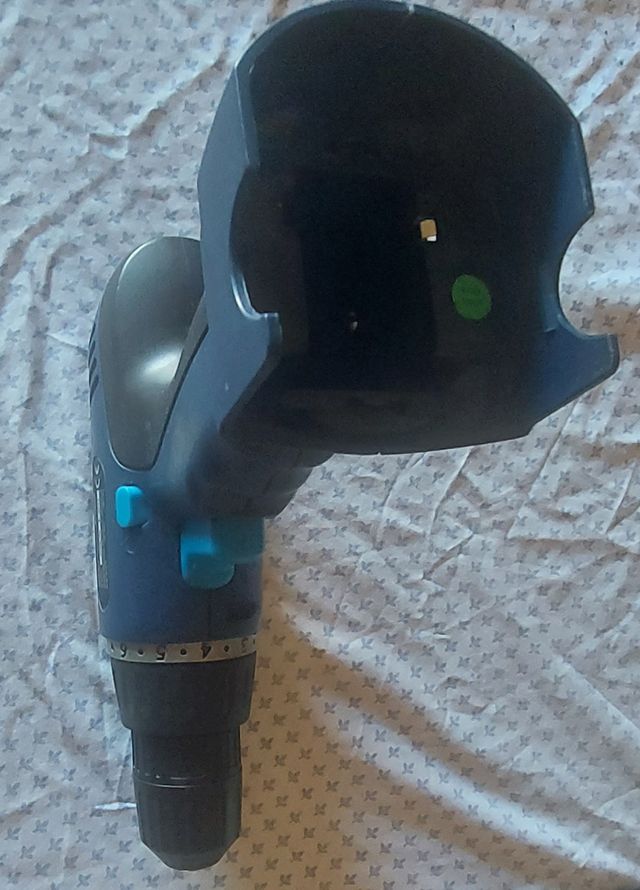 taladro einhell (sin batería) 14.4v