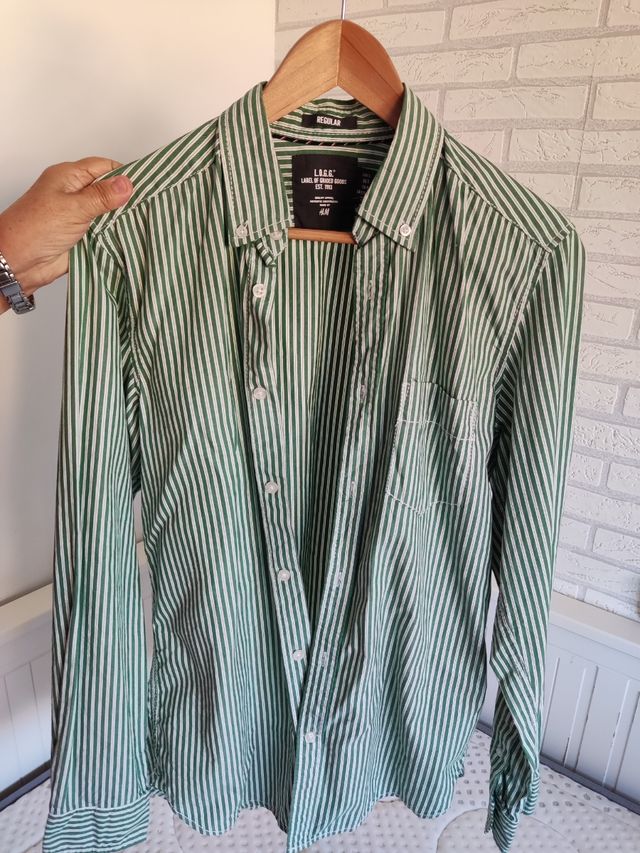 Camisa de rayas. Talla S. Marca HyM.