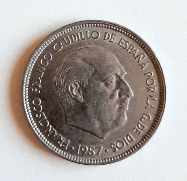 Moneda de 50 pesetas de Franco.  Año 1957.