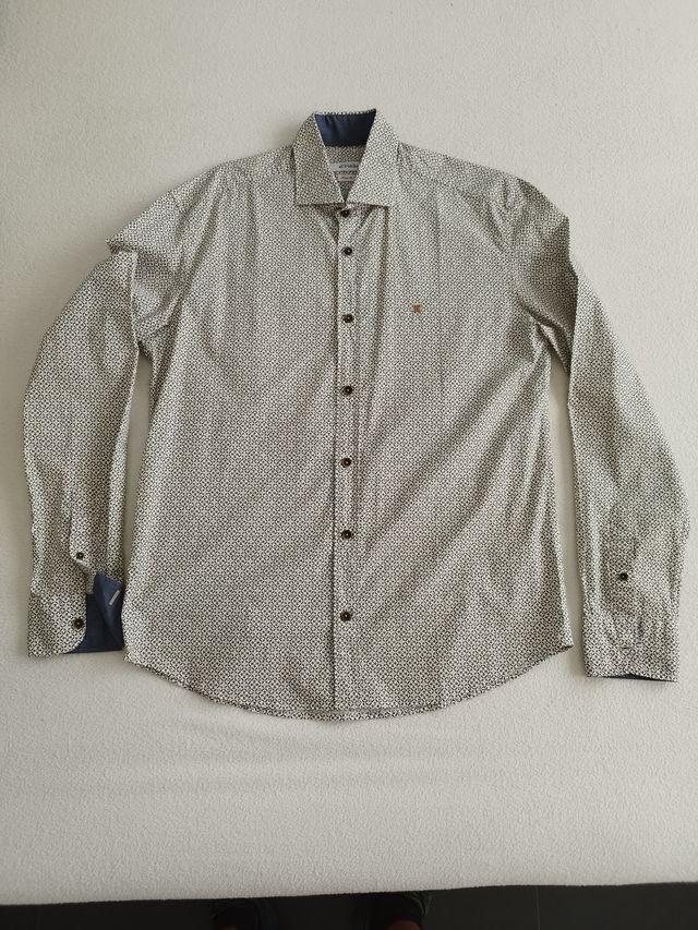 Camisa marca Etiem, talla 37/38 (M), hombre