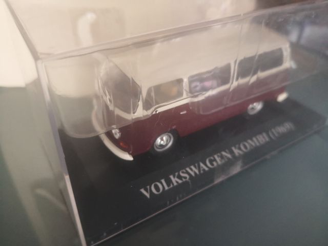 VOLKSWAGEN KOMBY