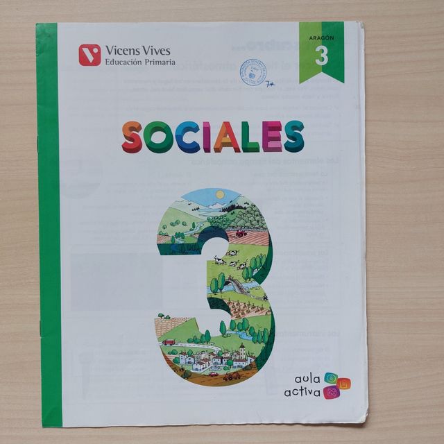 SOCIALES 3°primaria ISBN: 978-84-682-2054-3