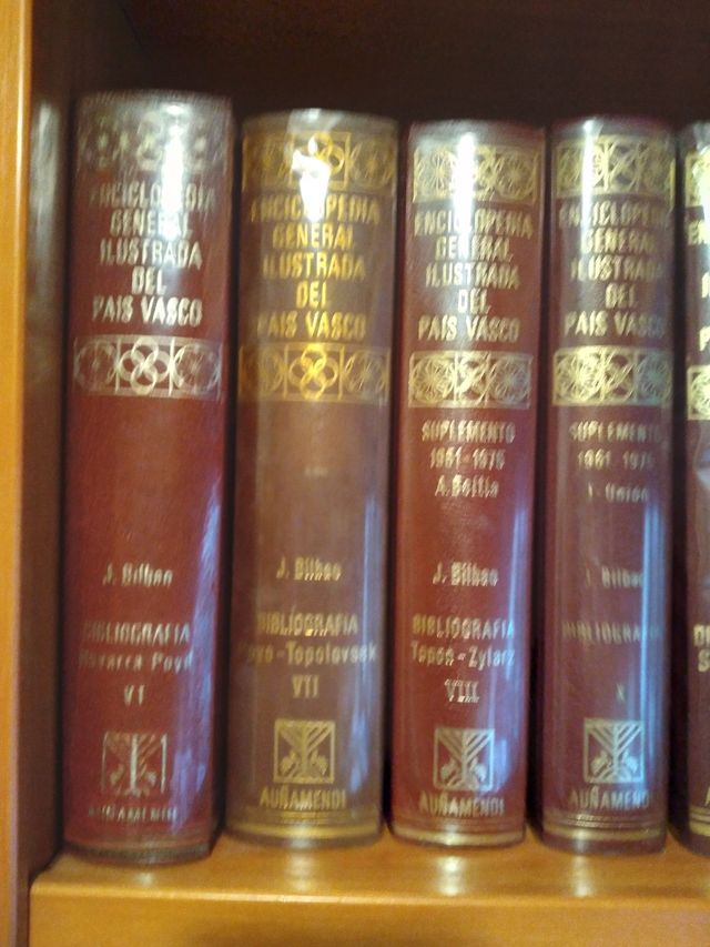4 tomos enciclopedia auñamendi