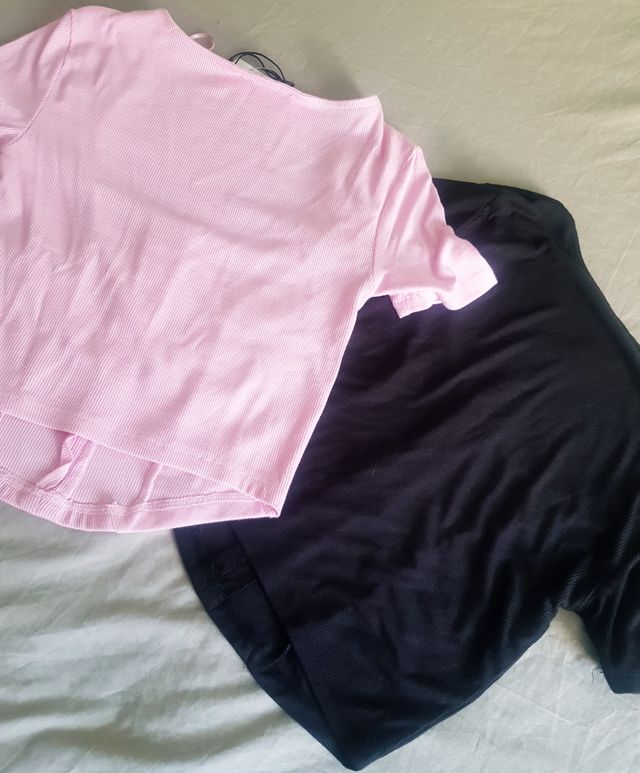 lote 2 camisetas Stradivarius