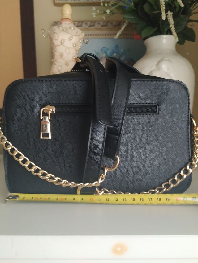 Bolso negro de vestir