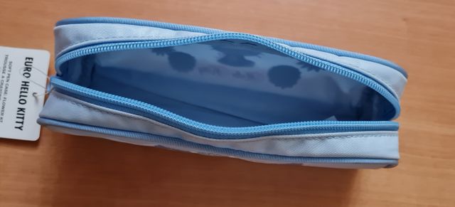 Estuche azul hello kitty
