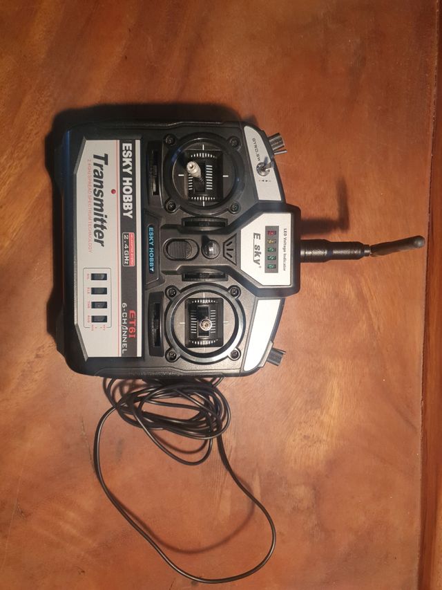 Emisora helicóptero radiocontrol,  con simulador