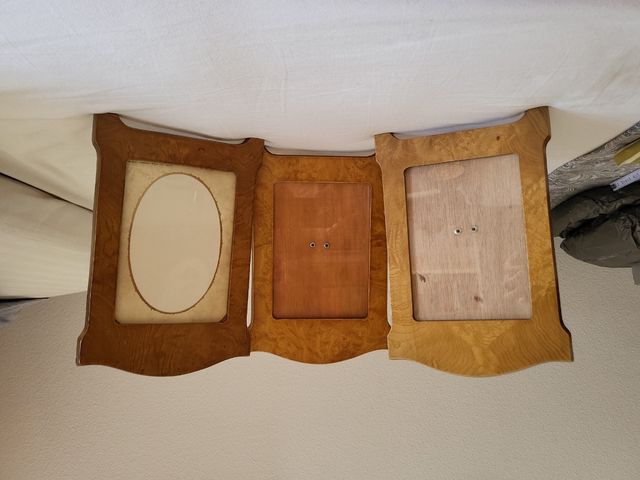 Madeira de raiz com moldura vintage