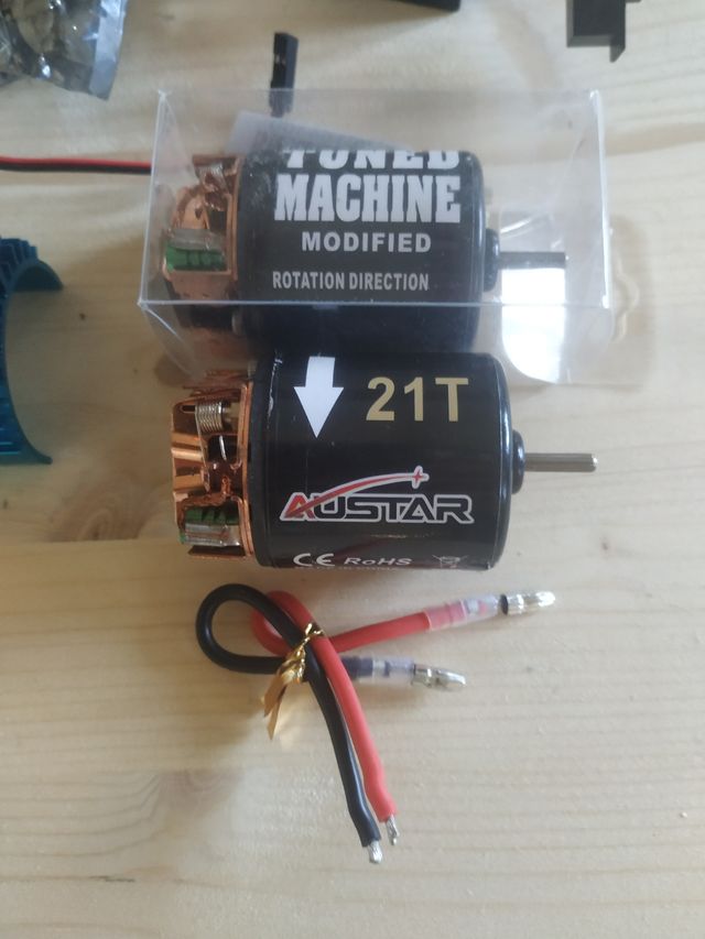 LOTE 2 Motores AUSTAR 21T + 2 ESC + Disipador