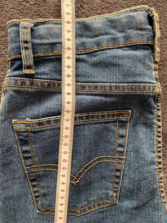 Pantalón LEVI'S 510 niño. T-12.