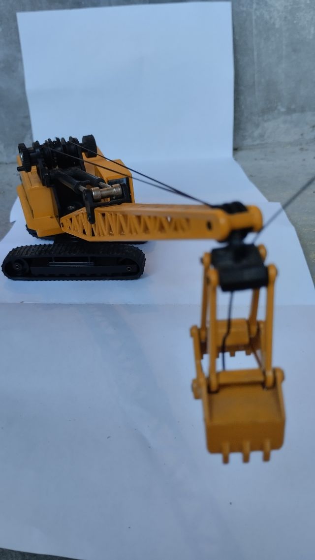 Grúa De hierro Caterpillar para coleccion
