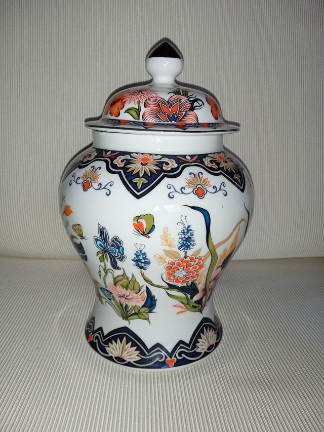 PORCELANA CHINA Tibor.SANBO .