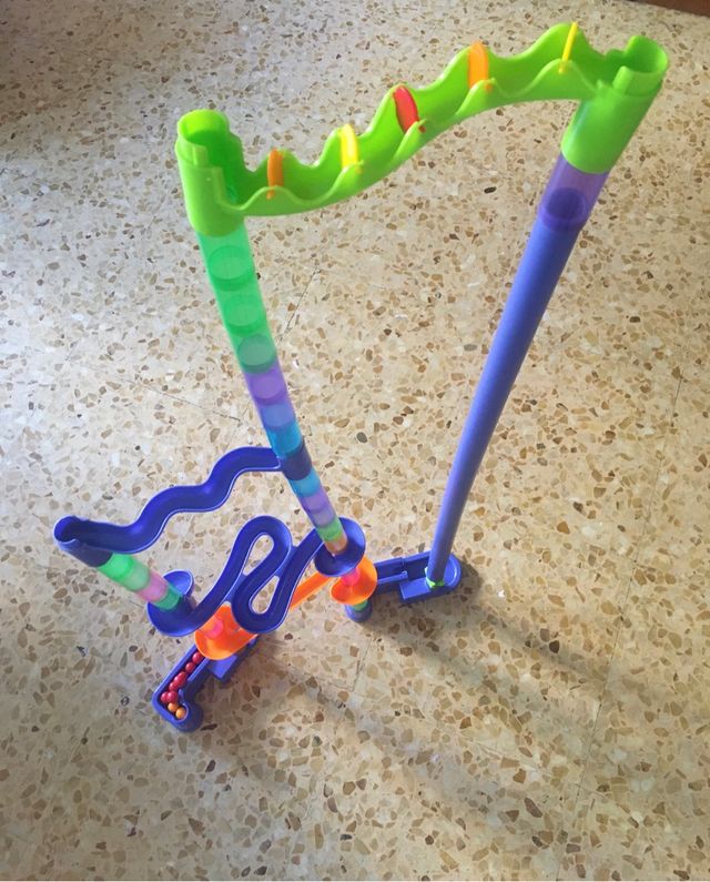 Circuito de canicas electronico