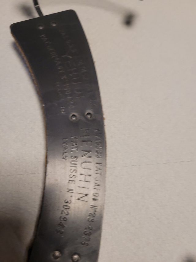 2 Almohadillas violin- KUN, Menuhin