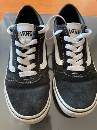 vans 32