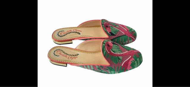 CHARLOTTE OLYMPIA  mules cisnes
