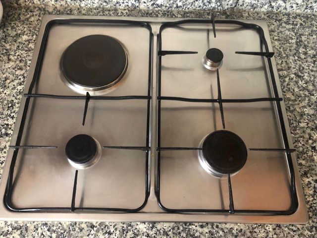 Cocina nueva de gas con horno Teka.Nuevo.