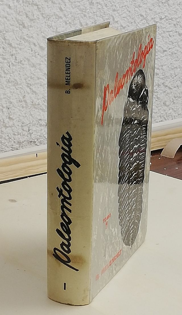 Paleontología, T. I: Parte general e Invertebrados