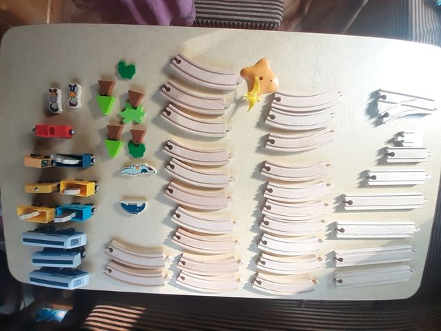 lote circuito tren 30 vías madera + 10 trenes