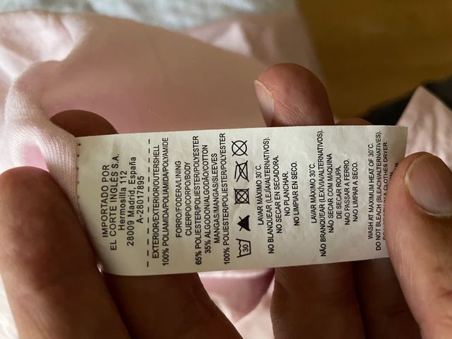 Cazadora impermeable