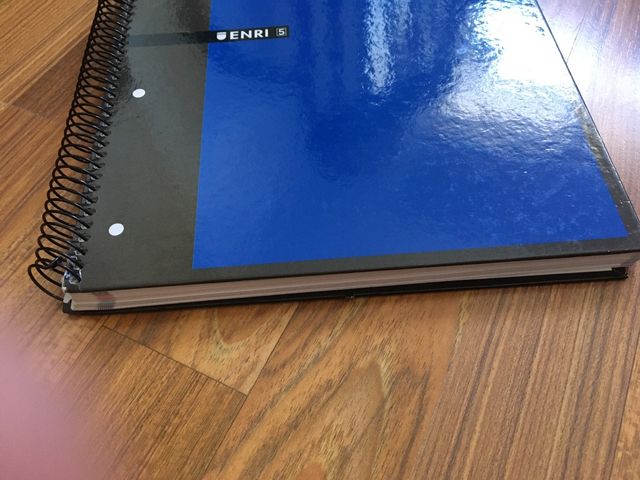 Libreta tapa dura 4 agujeros