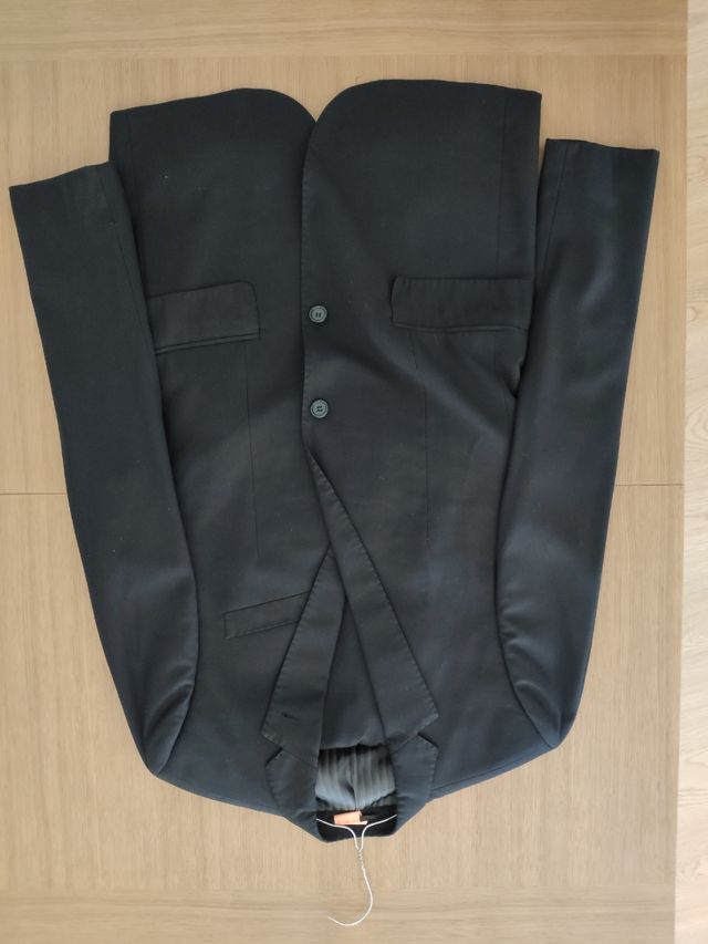 Traje de entretiempo negro rayado