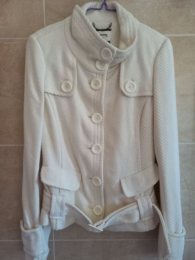 Chaquetón Stradivarius talla S