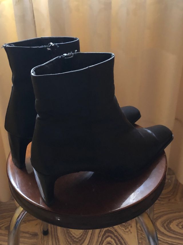 Botín nuevo piel n.40 tacón 7 cm. Última moda