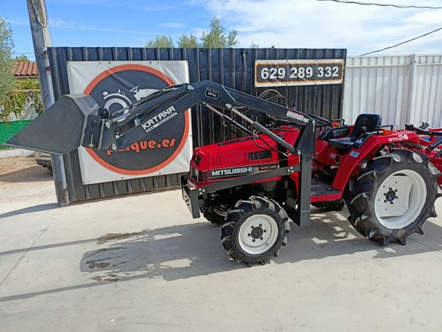 Minitractor Mitsubishi MTx24 con Pala