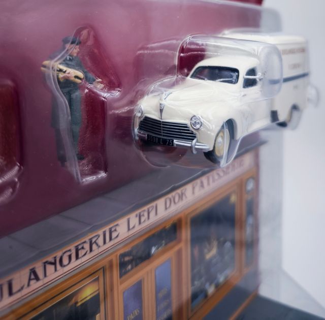 DIORAMA PANADERIA PEUGEOT 203 FURGONET 1/43 ALTAYA