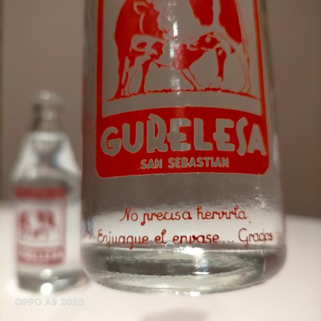 Antiguas botellas de leche pequeñas 25 ml 