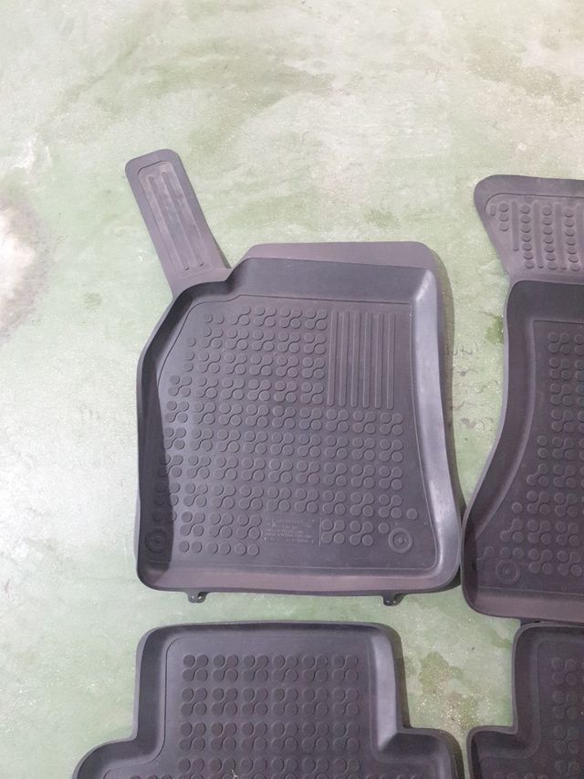 Esterillas de goma Audi a4 - a5 2008-2009
