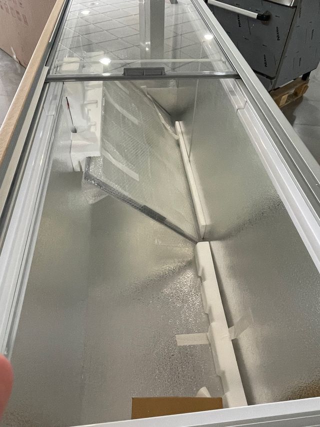 isla de congelación de puertas cristal correderas