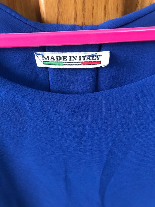 Blusa tirantes azul eléctrico