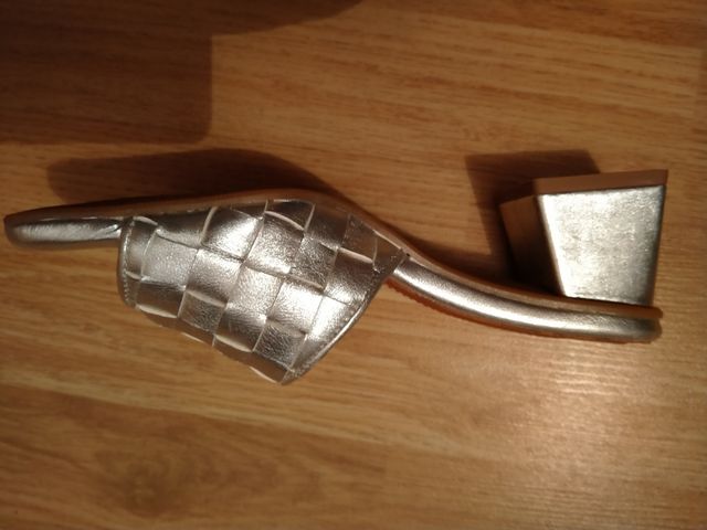 sandalia plata marnolas