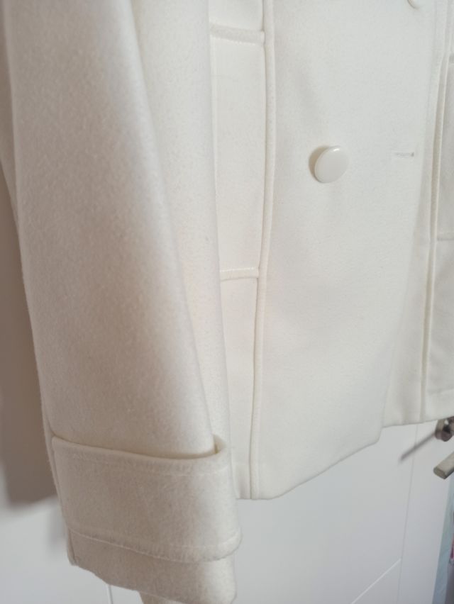 Abrigo paño color blanco