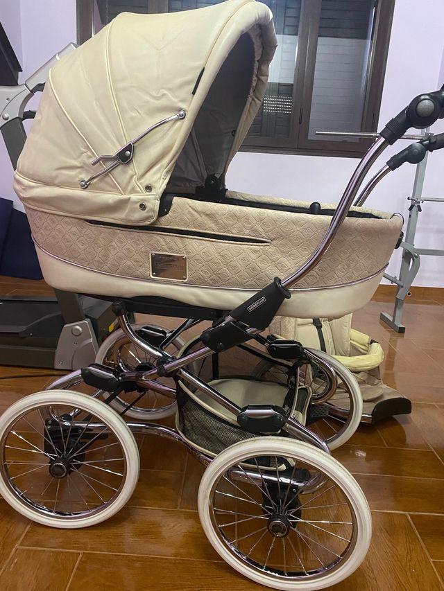 Cochecito Bebecar inglesina . 