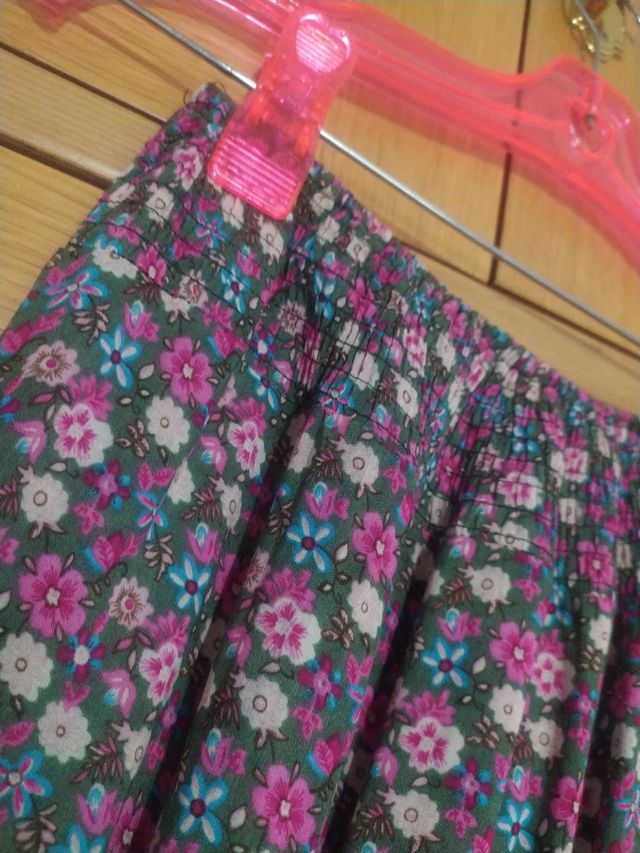 Mono verde sin tirantes