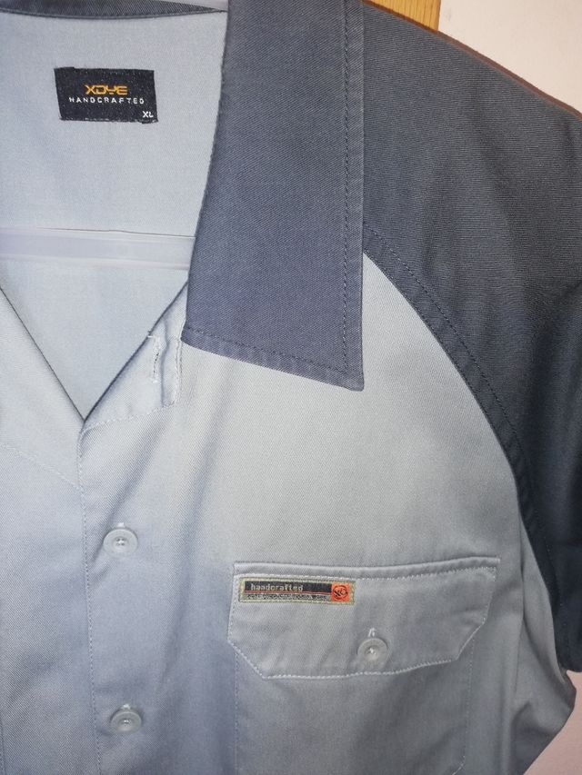 Camisa gris bitono
