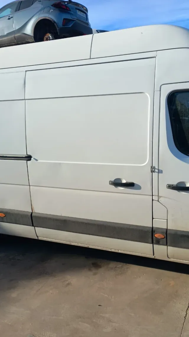 Puertas  Renault Master Nissan nv400 Opel movano