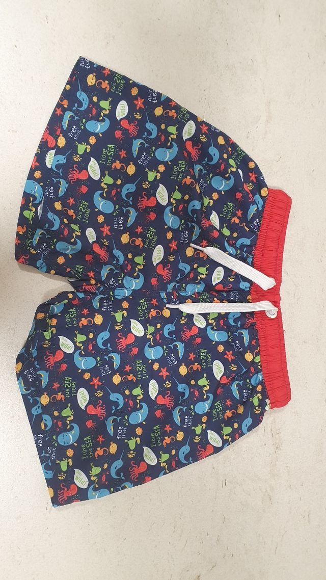 Lote bañadores niño talla 2