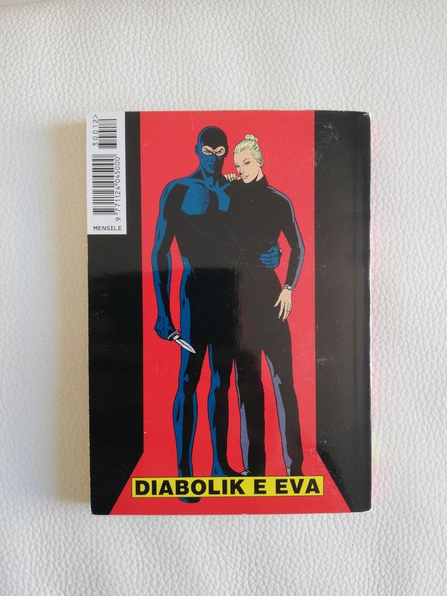 fumetto Diabolik numero 12 anno LII