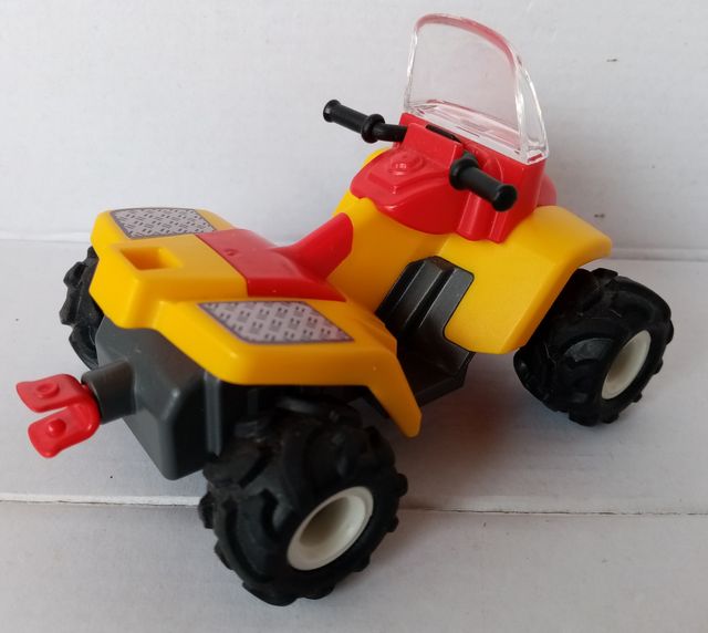 Playmobil Jeep Saurus, Quad r y parrillas remolque de segunda mano por