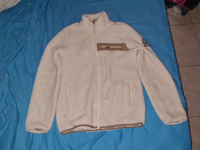 chaquetas y chalecos